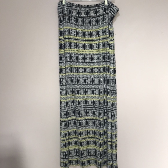 Cynthia Rowley Black Yellow Print Stretchy Maxi Skirt Size 1X - Picture 4 of 8